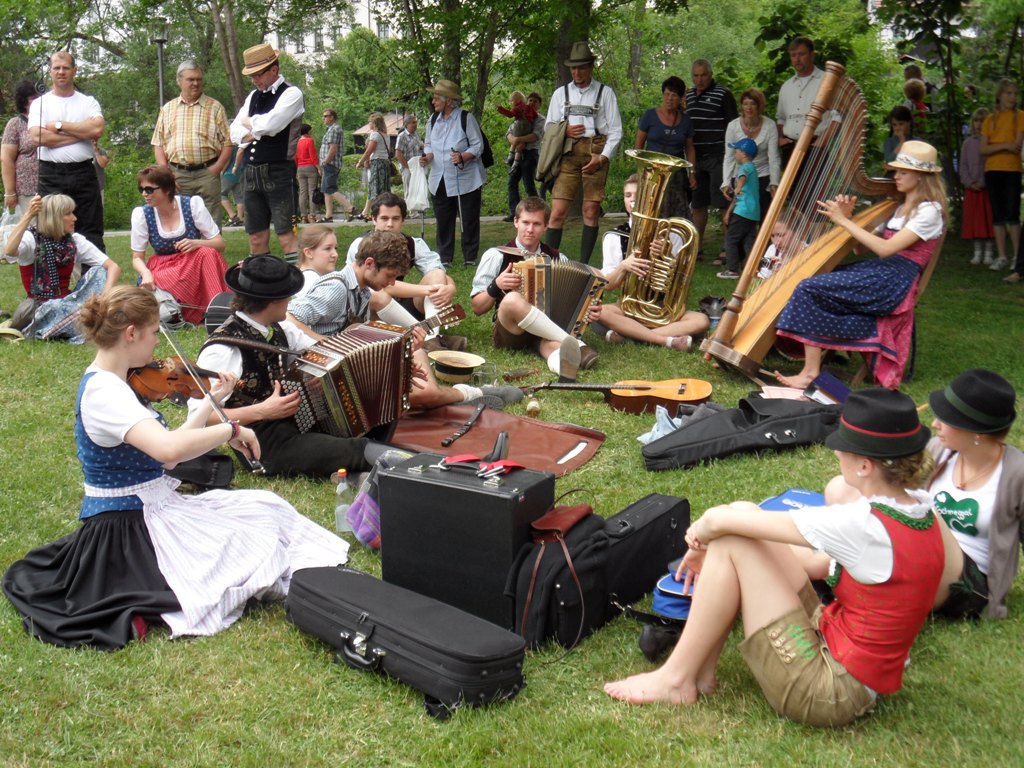 2016 04 26 drumherum im kurpark